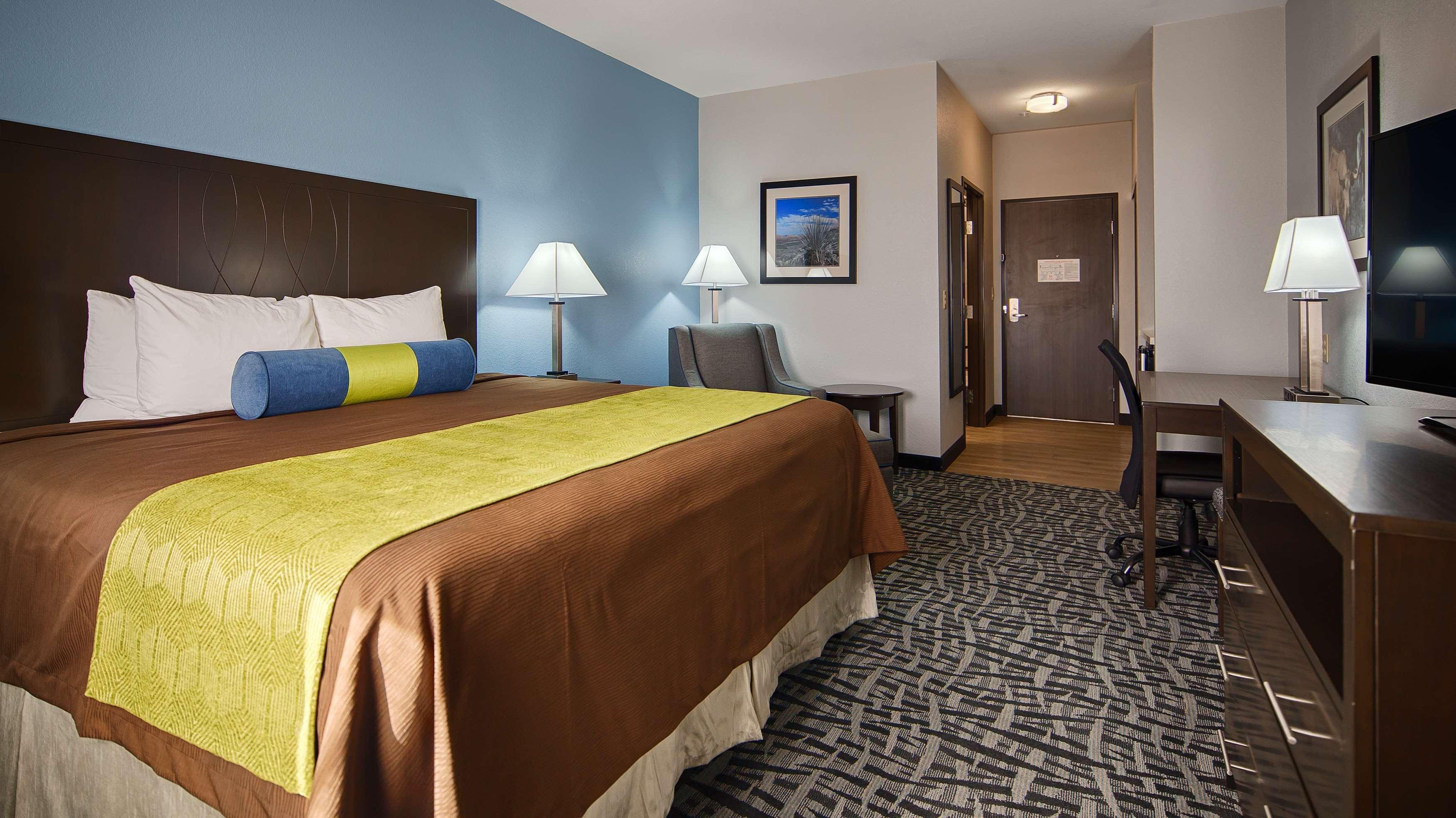 Best Western Los Alamitos Inn & Suites Exterior photo